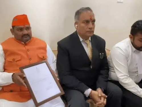अजमेर दरगाह मामले में राजवर्धन परमार को धमकी का दावा, पाकिस्तान नंबर से आया कॉल