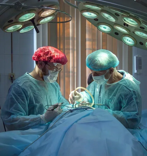 Gender Affirming Surgery: क्या है जेंडर अफर्मिंग सर्जरी? जानें प्रक्रिया, प्रकार, जोखिम और कितना आता है खर्च
