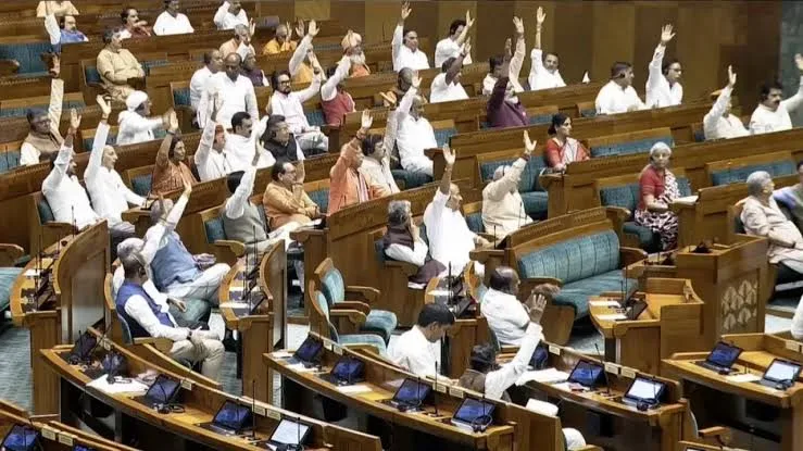 संसद का विशेष सत्र इसी महीने के अंत में संभव, परिसीमन और महिला आरक्षण पर फिर दांव लगाएगी सरकार!