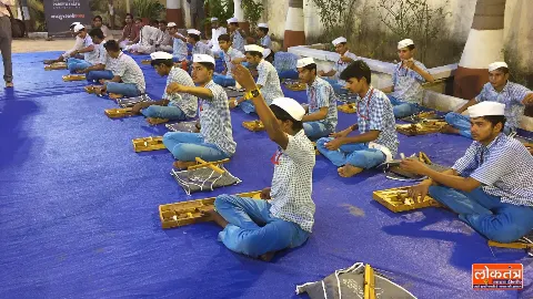 गांधी जयंती पर पीएम मोदी की अपील: आज कम से कम एक खादी उत्पाद ज़रूर खरीदें