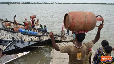 त्योहारों से पहले कमर्शियल एलपीजी सिलेंडर 62.50 रुपये महंगा, दिल्ली में 2,810 रुपये हुआ दाम