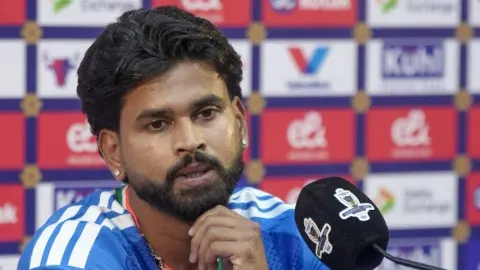 जापान में गोल्ड जीतने के बाद जेटलैग और थकान पर बोले श्रेयस अय्यर: "सपना सच हुआ, जेटलैग को नहीं बनाया बहाना"