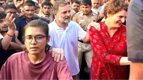 नेहा बोरा के बयान पर सियासी घमासान, बीजेपी के निशाने पर राहुल गांधी; SIR विरोध को बांग्लादेश आंदोलन से जोड़ने पर विवाद