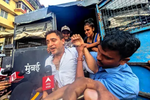 बॉम्बे हाई कोर्ट जाएंगे अभिनेता इमरान खान, ‘लीव इंडिया’ नोटिस को देंगे कानूनी चुनौती