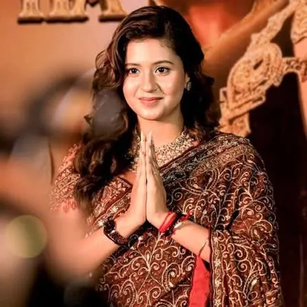 कच्चा बादाम’ गाना बजते ही रोका डांस दर्शकों की सुरक्षा और अव्यवस्थाओं पर जताई नाराजगी आयोजकों का पक्ष आना बाकी