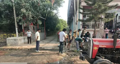 अजीतगढ़ में वर्षों पुरानी जलभराव की समस्या के समाधान की पहल, गंदे पानी की निकासी का काम शुरू