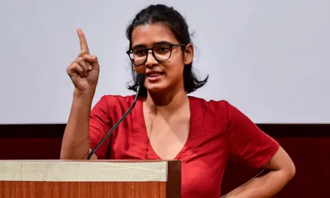 वोट चोरी और SIR के खिलाफ आज देशव्यापी प्रदर्शन! ज्ञानेश कुमार के इस्तीफे की मांग, दिल्ली में मार्च से लेकर कोर्ट की सुनवाई तक हलचल