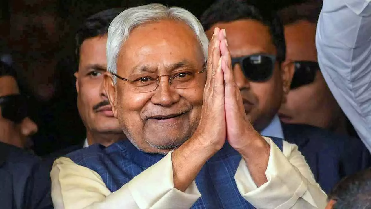 Bihar Deputy CM: महिला को मिलेगा बिहार डिप्टी CM का पद, कौन कौन है इसका दावेदार? 19 नवंबर से पहले तेज़ हुई सियासी सरगर्मी