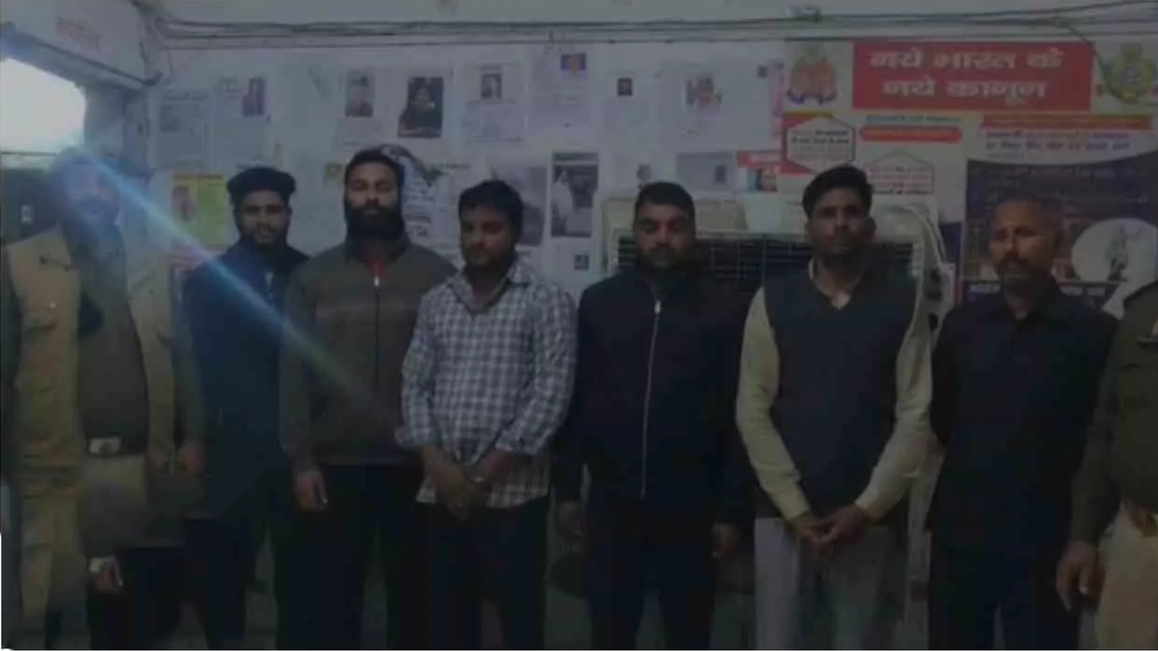 Mathura News: वृंदावन में साध्वी की हत्या कर फर्जी कागज़ात से मकान बेचने वाले 6 आरोपी गिरफ्तार