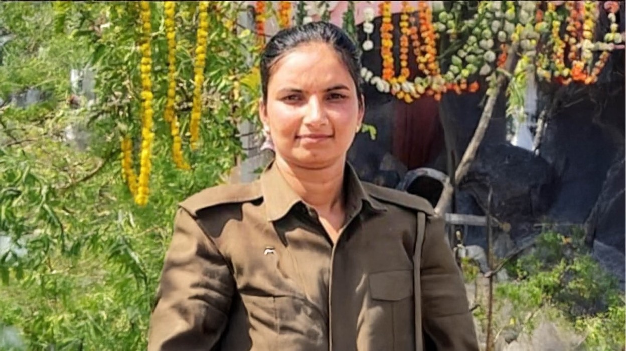 थाना प्रभारी मौत केस में नया मोड़: लेडी कांस्टेबल को छोड़ने आए सिपाही की पहचान पर सवाल