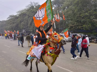 BMC के बाद अब चंडीगढ़ में खिला कमल, BJP का ट्रिपल धमाल, देखते रह गए केजरीवाल, कांग्रेस मैदान छोड़कर भागी