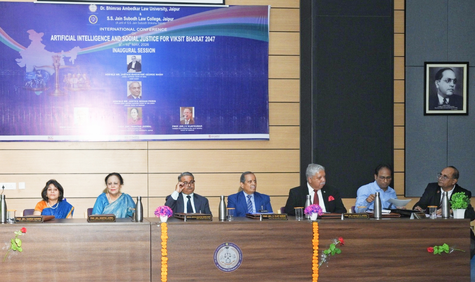 डॉ.भीमराव अंबेडकर लॉ यूनिवर्सिटी में इंटरनेशनल कॉन्फ्रेंस का सुप्रीम कोर्ट के न्यायाधीश जस्टिस जॉर्ज मसीह ने किया शुभारम्भ