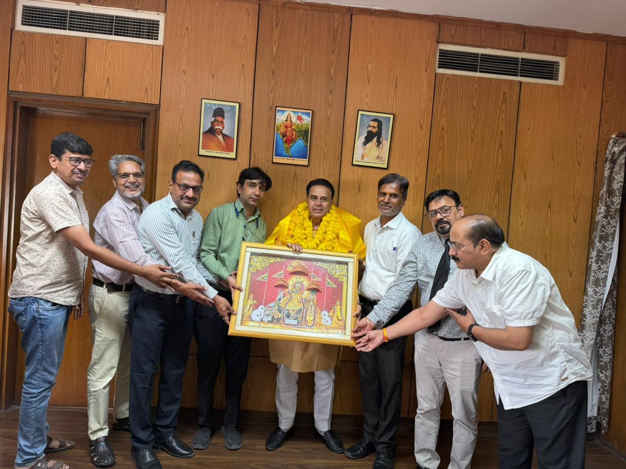 राजस्थान विधि सेवा संवर्ग ने किया विधि मंत्री जोगाराम पटेल का भव्य सम्मान