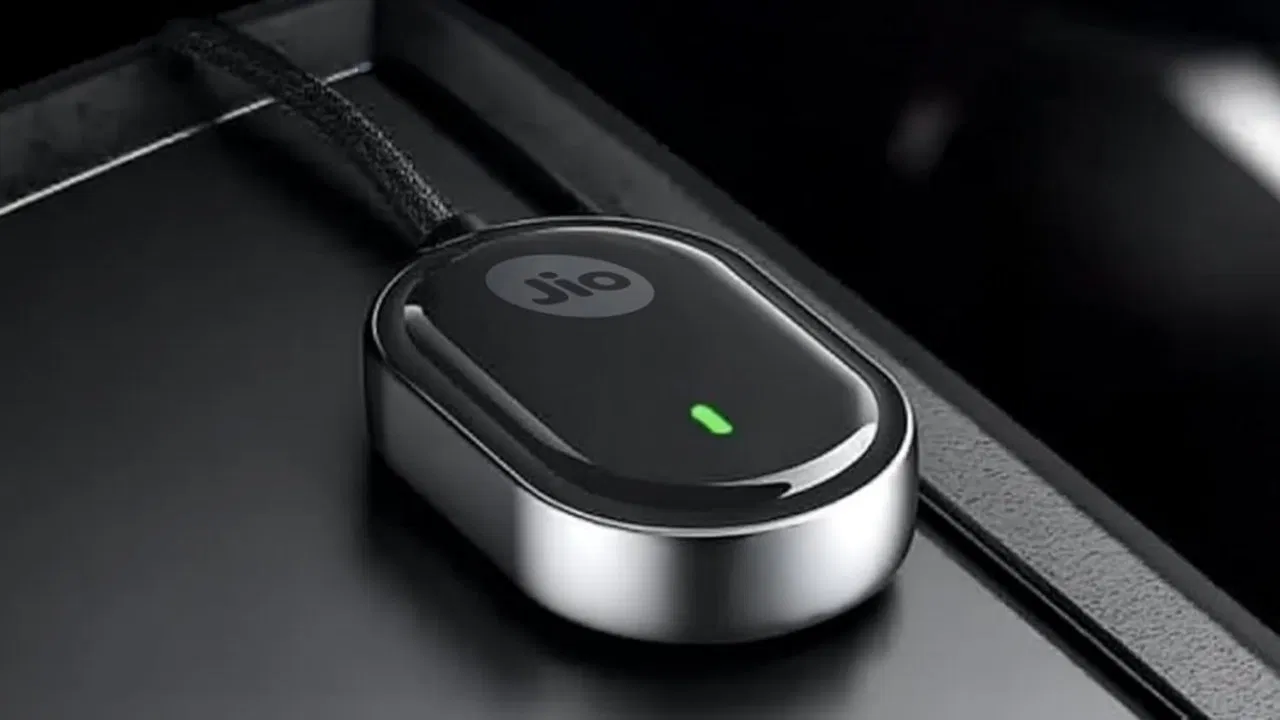 अब बिना तार के चलेगा Android Auto और Apple CarPlay, Jio लाया नया डिवाइस