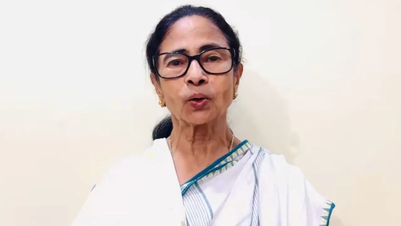 चुनाव हार के बाद ममता बनर्जी का बड़ा ऐलान—“लोकभवन जाकर इस्तीफा नहीं दूंगी!”