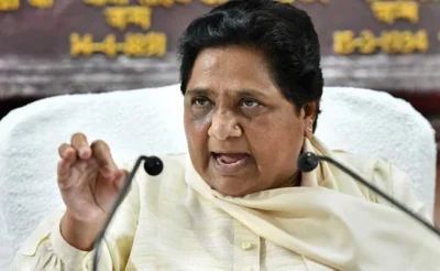 ब्राह्मण वोट बैंक पर मायावती का बड़ा दांव, बोलीं- BSP ही दिलाएगी सम्मान; अखिलेश पर भी साधा निशाना