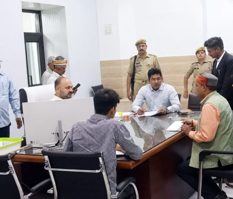 प्रतापगढ़: जिला प्रतिनिधि बड़े लाल बारी की सक्रिय पहल से गंभीर समस्या के समाधान की दिशा में बड़ी कार्रवाई