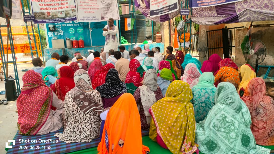NGT आदेशों की अवहेलना पर कोटपूतली कलेक्ट्रेट पर ग्रामीणों का महापड़ाव शुरू, 1295 दिन से जारी धरना