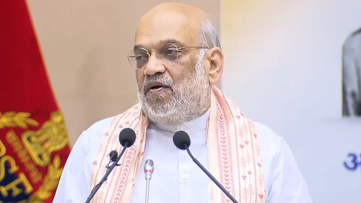 ‘शिवसेना सिर्फ एक ही है और उसका नेतृत्व एकनाथ शिंदे कर रहे हैं’, महाराष्ट्र की रैली में अमित शाह का बड़ा बयान