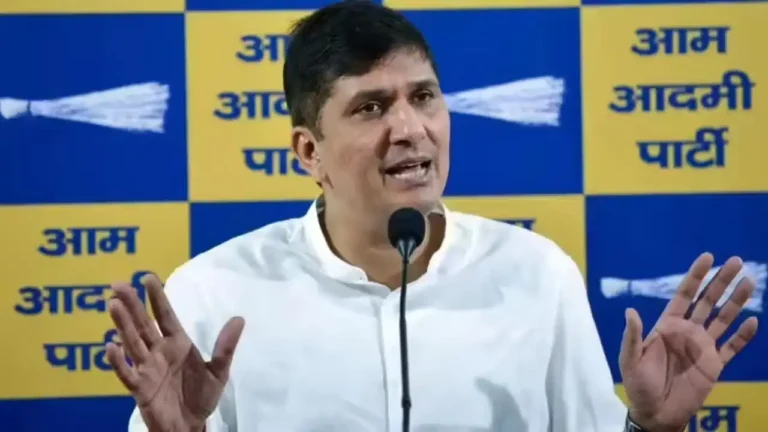 दिल्ली में 650 करोड़ घोटाले का आरोप, AAP–BJP में सियासी टकराव तेज