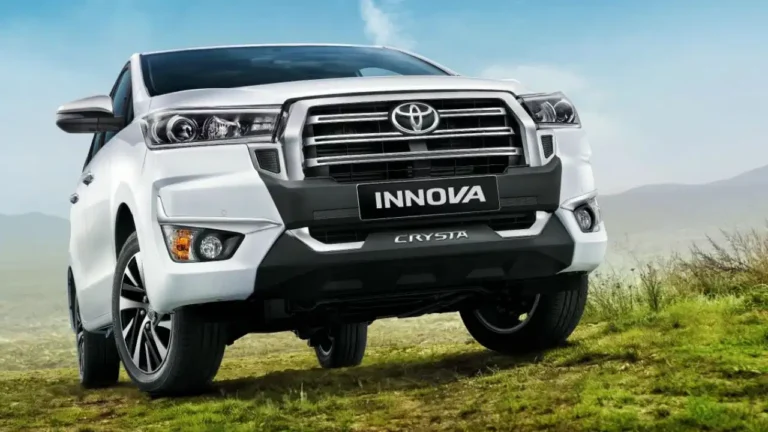 Toyota Innova Crysta बंद नहीं हो रही अभी! कंपनी ने अफवाहों पर दिया जवाब, जानिए पूरी सच्चाई