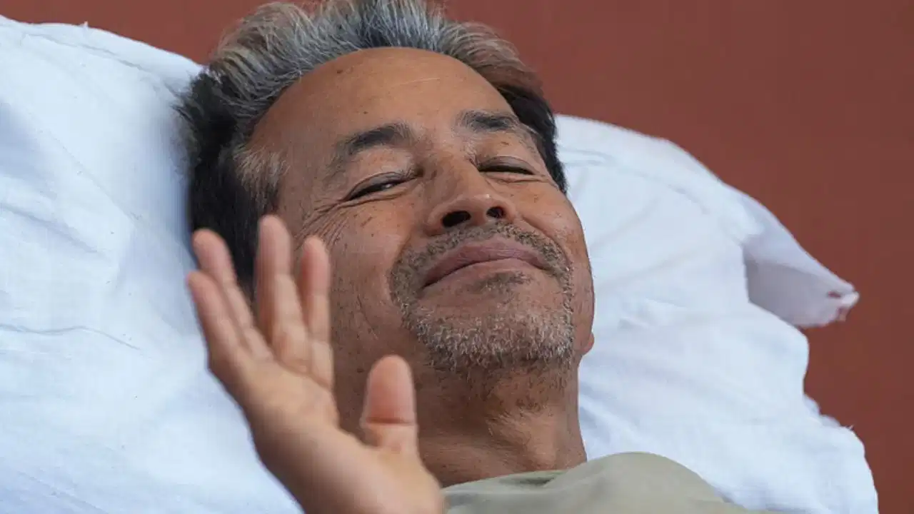 Sonam Wangchuk Health Update: डॉक्टरों की सलाह के बावजूद फ्लूड और ग्लूकोज लेने से इनकार, जानिए आज कैसी है तबीयत
