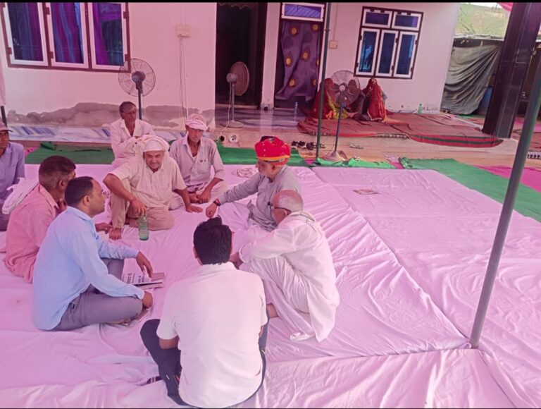 शोकाकुल परिवार से मिले यूडीएच मंत्री, कहा- दुख की इस घड़ी में परिवार के साथ खड़ी है सरकार