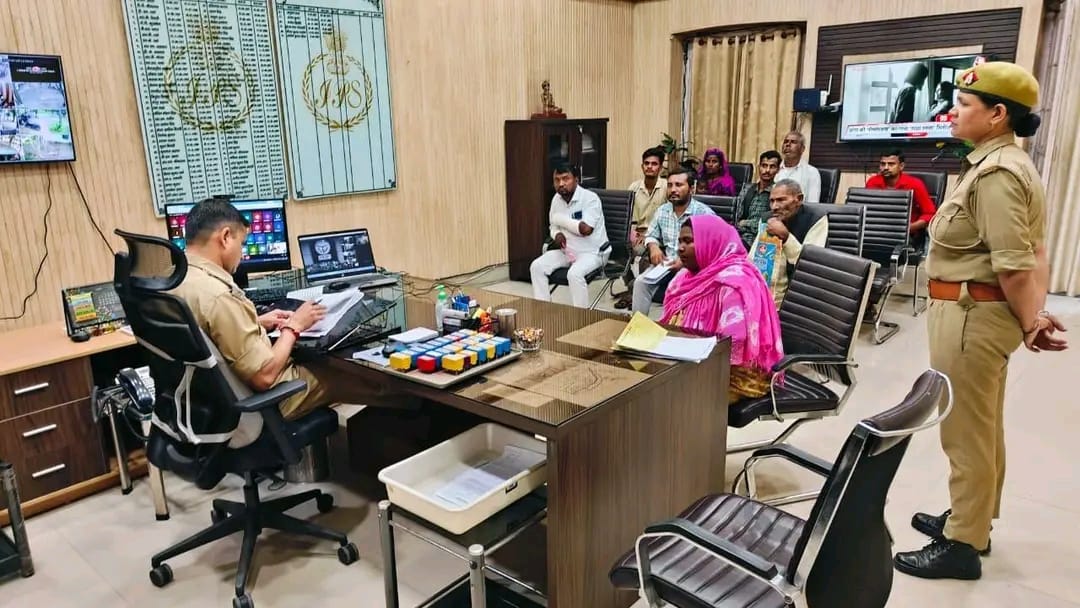 जनता की आवाज़ सीधे एसपी तक: अशोक कुमार मीणा ने सुनीं फरियादें, अफसरों को दिए तत्काल कार्रवाई के सख्त निर्देश