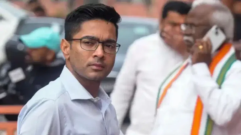 बंगाल में बड़ा एक्शन! अभिषेक बनर्जी से जुड़े ‘अवैध’ ऑफिस पर चला बुलडोजर, 3 JCB से गिराई गई बिल्डिंग