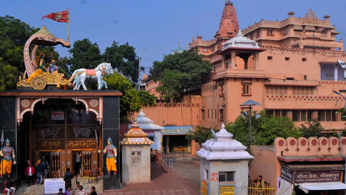 अयोध्या का दोहराया जाएगा इतिहास! मथुरा में 9 अगस्त को कारसेवा की घोषणा; संतों के ऐलान से बढ़ी हलचल