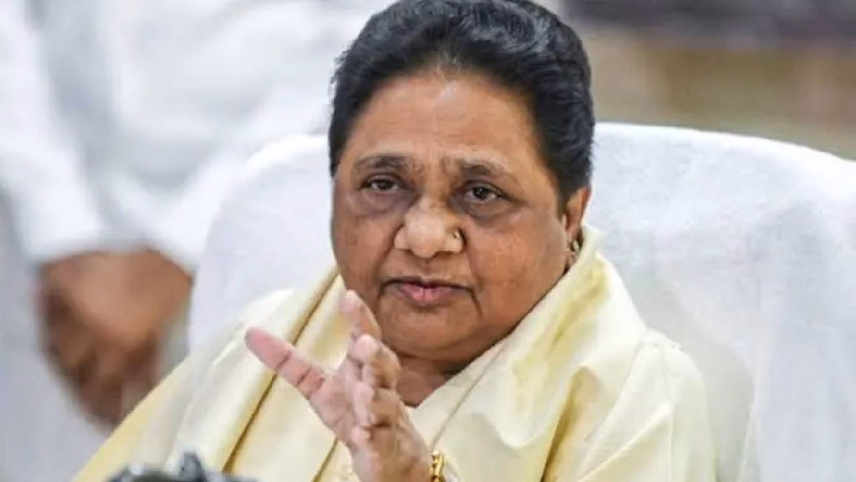 अयोध्या के बाद बद्रीनाथ में चढ़ावे की गड़बड़ी का मामला, मायावती ने ट्रस्ट प्रबंधकों की जांच की मांग