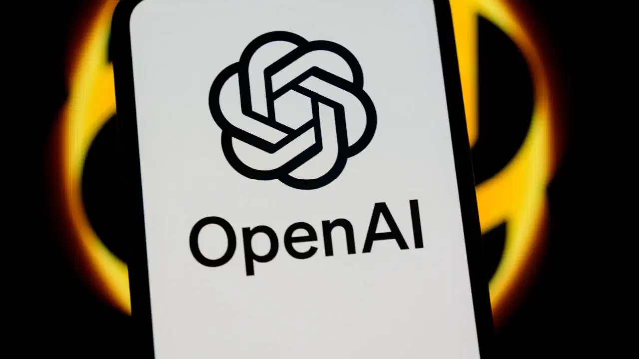 AI की दौड़ में बड़ा दांव! OpenAI इन्वेस्टमेंट बैंकर्स को दे रहा 1.7 करोड़ रुपये तक का सैलरी पैकेज, क्या नौकरियों पर मंडरा रहा खतरा?