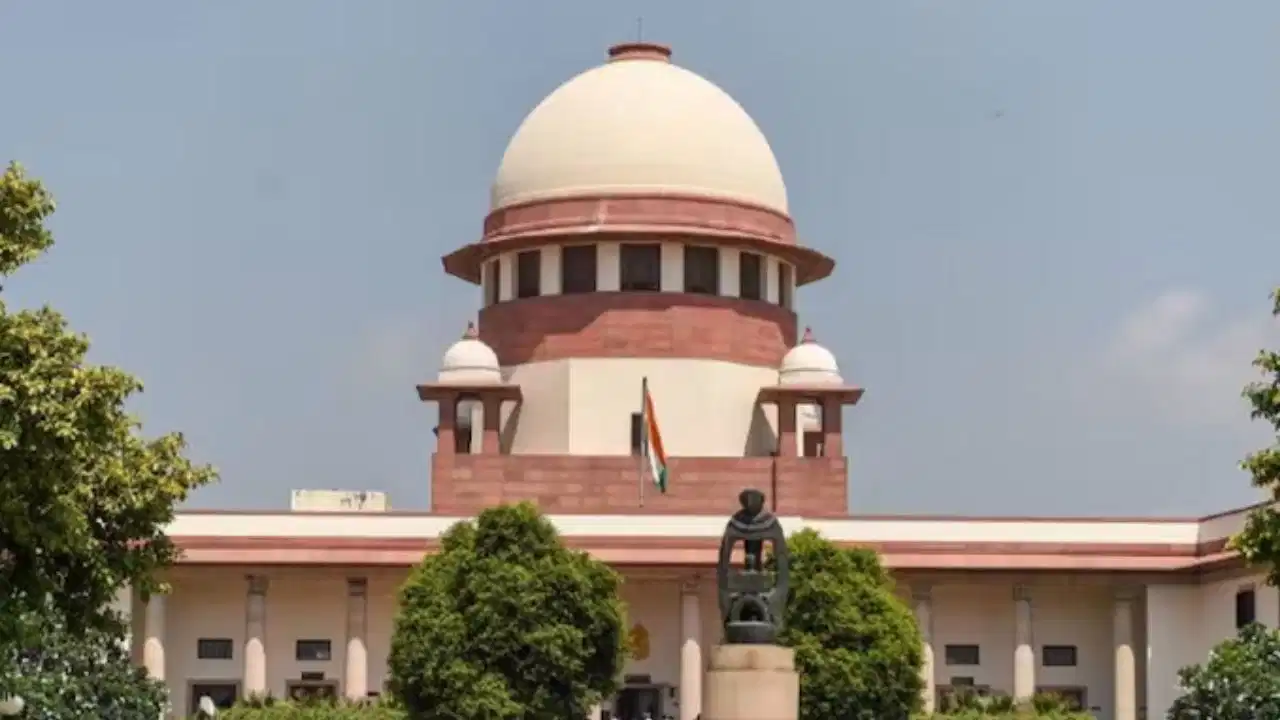 AI से तैयार फर्जी कानूनी मिसालों पर सुप्रीम कोर्ट सख्त, NCLT-NCLAT के आदेश रद्द