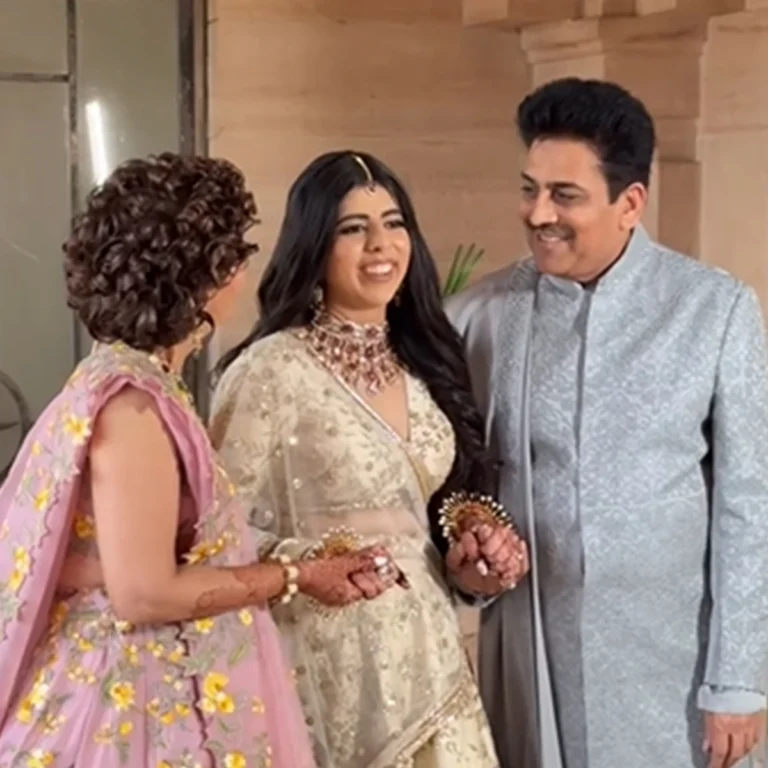 लाखों का लहंगा, करोड़ों का वेन्यू, 'तारक मेहता' फेम अभिनेता ने की बेटी की रॉयल शादी, मेहमान बने विक्की कौशल