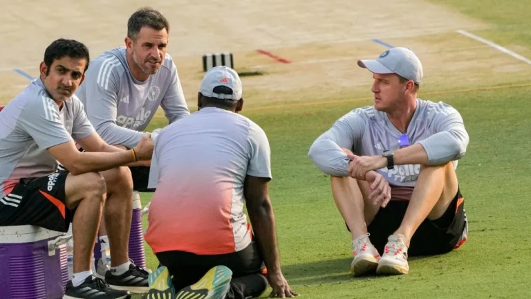 IND vs ENG: टीम इंडिया के इस कोच की होगी विदाई? रोहित शर्मा की सिफारिश पर बढ़ा था कार्यकाल