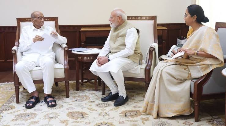 महाराष्ट्र में क्या चल रहा? 20 दिन में दूसरी बार PM मोदी और सुप्रिया सुले की मुलाकात, सियासी गलियारों में बढ़ी हलचल