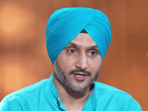 ‘ODI क्रिकेट मर गया है…’, हरभजन सिंह के बयान पर बवाल