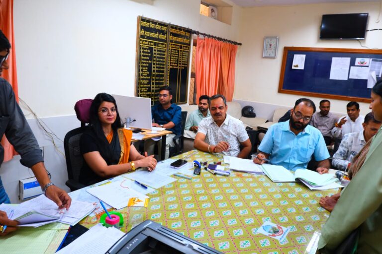 जयपुर निकाय चुनाव: अंतिम दिन 4,099 नामांकन, अब तक 4,884 पत्र दाखिल