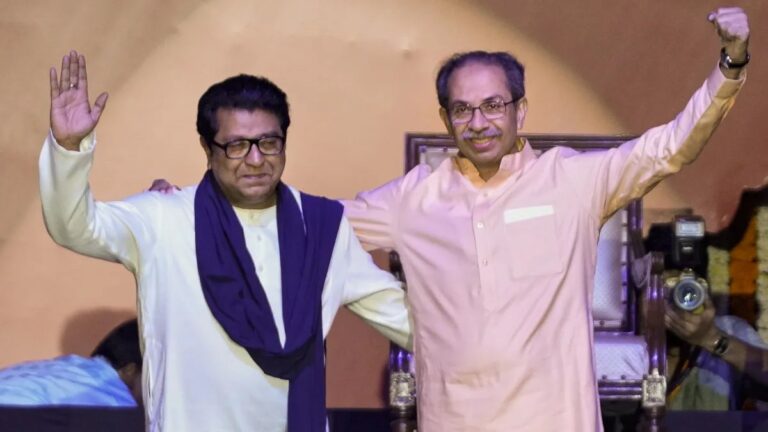 SIR पर सियासी घमासान तेज, आज CWC की बैठक; उद्धव-राज ठाकरे भी करेंगे मोर्चे का ऐलान