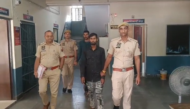 हरमाड़ा पुलिस को बड़ी सफलता, दो शातिर नकबजन गिरफ्तार, चोरी का माल और नकदी बरामद
